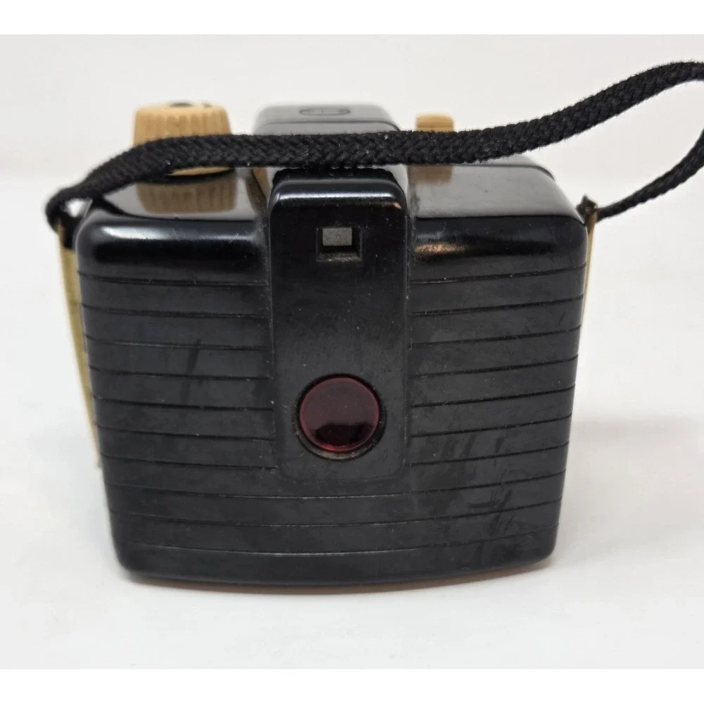 Vintage Kodak Brownie Bullet Camera Bakelite 127 Film Dakon Lens 1950s USA